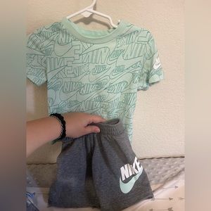 Toddler Nike matching set